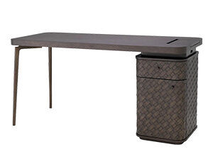 Desk Fiji