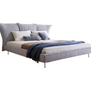 Madame C bed