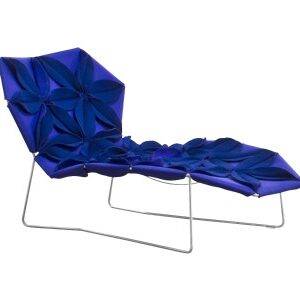 Antibodi Lounge Chair