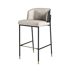 V242 Bar Stool
