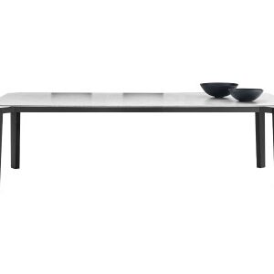 Oskar Dining Table